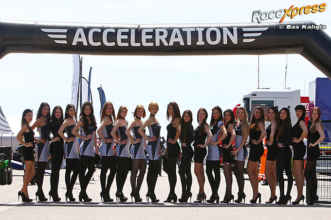 Acceleration gridgirls pitspoezen